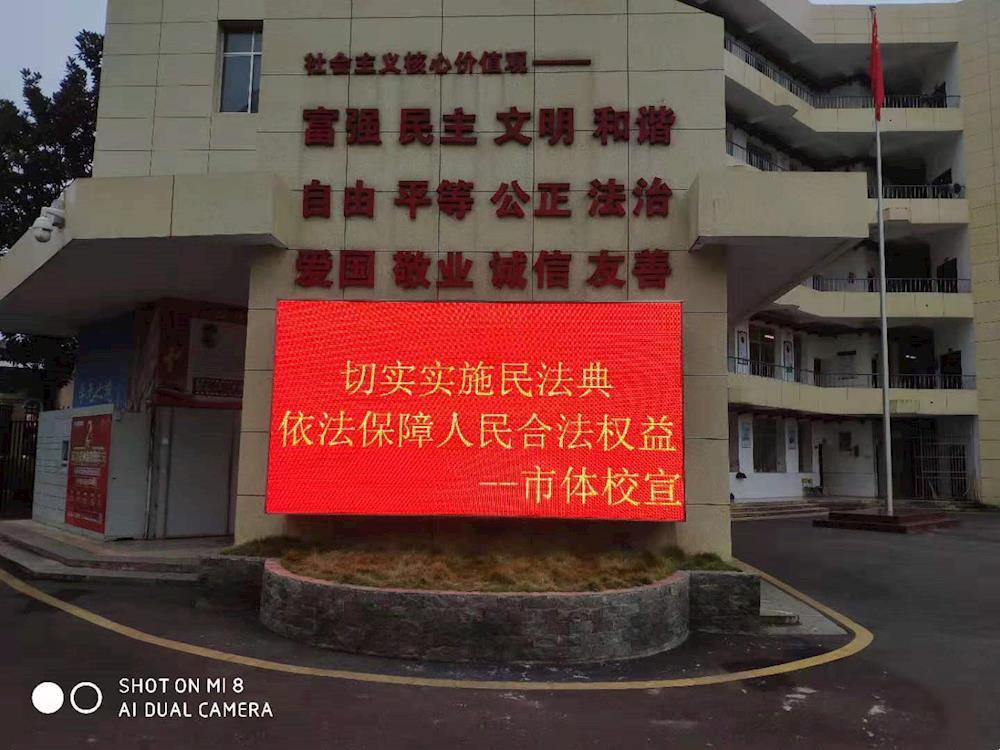 da1b713168824892970f4e1c90b35e69.jpg
